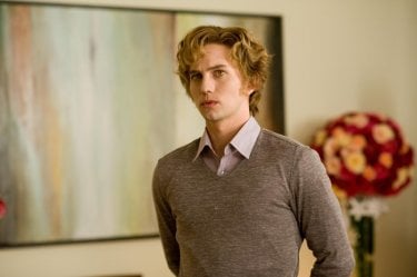 Jasper (Jackson Rathbone) in un momento del film New Moon