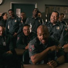 Amaury Nolasco, Jean Reno, Columbus Short, Laurence Fishburne e Matt Dillon nel film Armored