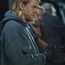 Sons of Anarchy: Charlie Hunnam in una scena dell'episodio Falx Cerebri