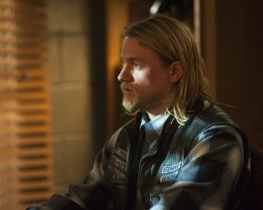 Sons of Anarchy: Charlie Hunnam nell'episodio Smite