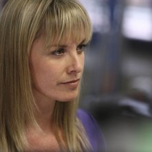 Paradox: Tamzin Outhwaite in una scena della serie