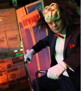 The Office: Dwight Schrute nell'episodio Koi Pond