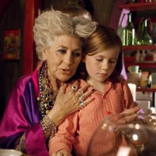 Pilar Bardem e Alina Freund in Maga Martina