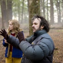Saoirse Ronan e Peter Jackson in Amabili resti