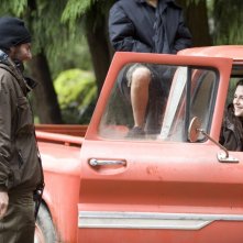 Il Regista Chris Weitz Con La Giovane Attrice Kristen Stewart Sul Set Del Film Twilight New Moon 140131