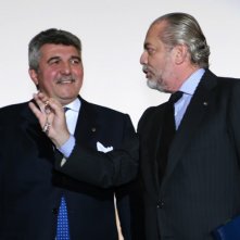 Fil.mare 2009: Aurelio De Laurentiis con il 'munaciello' regalatogli dall'orafo Roberto De Laurentiis