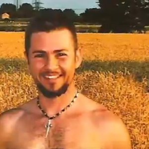 Grande Fratello 10, sesta puntata: un'immagine di Gabriele Belli.