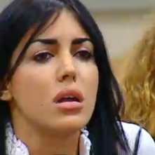 Grande Fratello 10, sesta puntata: Veronica è ancora una volta al centro di una discussione