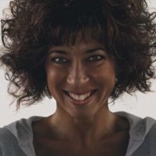 Una Veronica Pivetti Color Cioccolato Per La Campagna Mio Fratello E Africano Medici Con L Africa Cuamm 140232