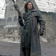 Il leggendario cacciatore di mostri Van helsing (Hugh Jackman) nell'omonimo film