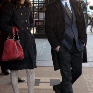 Leighton Meester e Ed Westwick per le strade dell'Upper East Side nell'episodio Treasure of Serena Madre di Gossip Girl