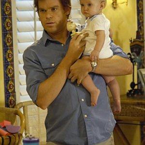Michael C. Hall in una scena dell'episodio Lost Boys di Dexter