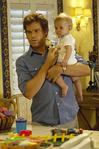 Michael C. Hall in una scena dell'episodio Lost Boys di Dexter