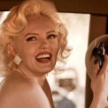 Primo piano dell'attrice Suzie Kennedy in una scena del film Io e Marilyn