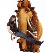 La doppiatrice Roberta Lanfranchi insieme ai simpatici protagonisti de L'era glaciale 2