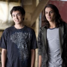 Una sequenza del film Twilight: New Moon con Tyson Houseman (Quil Ateara) e Kiowa Gordon (Embry Call)