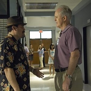 Dexter: John Lithgow e David Zayas nell'episodio Hello, Dexter Morgan