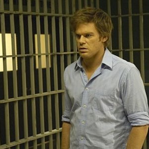 Dexter: Michael C. Hall in una scena dell'episodio The Getaway