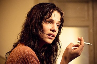 Un primo piano di Micaela Ramazzotti dal film La prima cosa bella