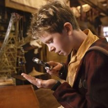 Freddie Highmore, protagonista umano del film Arthur e la vendetta di Maltazard