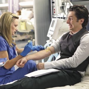 Scrubs: Zach Braff e Kerry Bishè nell'episodio Our Mysteries
