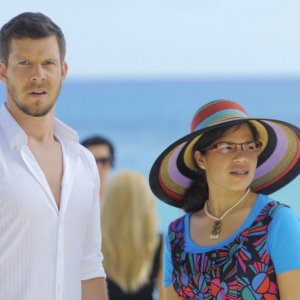 Ugly Betty: Eric Mabius ed America Ferrera  nell'episodio The Bahamas Triangle