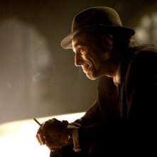 Daniel Day-Lewis in una scena del musical Nine