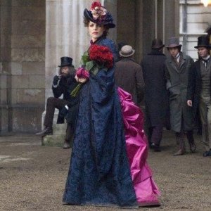 Rachel McAdams in una sequenza di Sherlock Holmes