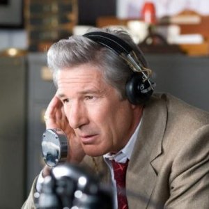 Richard Gere in una sequenza di Amelia