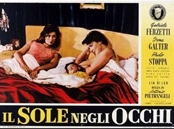 Una lobbycard promo del film Il sole negli occhi (1953)