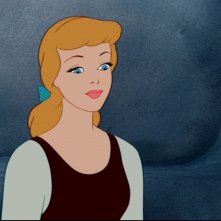 La protagonista in una scena del film d'animazione Cenerentola