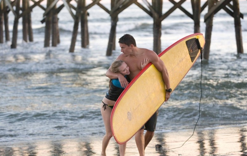 Savannah Amanda Seyfried E John Channing Tatum In Spiaggia Nel Film Dear John 142112