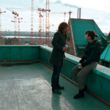 Dorka Gryllus e Adam Bousdoukos in una sequenza del film Soul Kitchen