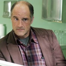 Elias Koteas in una scena de Il quarto tipo