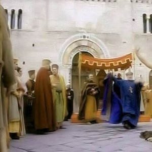 Ettore Bassi nudo in una scena di Chiara e Francesco