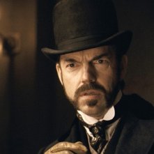 Hugo Weaving In Una Sequenza Di The Wolf Man 142379