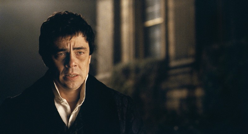 Un Primo Piano Di Benicio Del Toro Dal Film The Wolf Man 142382