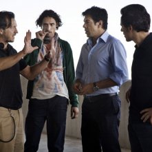 Gabriele Muccino, Marco Cocci, Pierfrancesco Favino e Stefano Accorsi sul set del film Baciami ancora