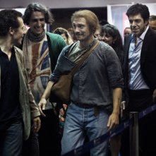 Stefano Accorsi, Marco Cocci, Giorgio Pasotti e Pierfrancesco Favino in una scena del film Baciami ancora