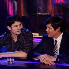 James Lafferty discute con Paul Johansson nell'episodio Now You Lift Your Eyes to the Sun