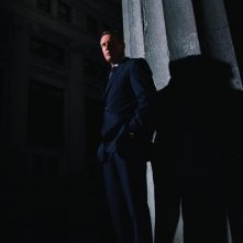 Damages: Tate Donovan è Tom Shayes in una immagine promozionale della stagione 3