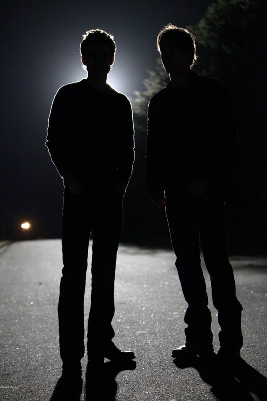 I Profili Di Paul Wesley E Ian Somerhalder In Un Momento Dell Episodio The Turning Points Di The Vampire Diaries 142805