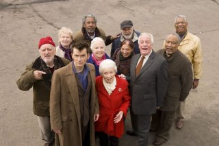Doctor Who: Bernard Cribbins e David Tennant in una scena dello speciale The End of Time