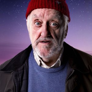 Doctor Who: Bernard Cribbins in una foto promozionale per lo speciale The End of Time
