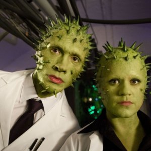 Doctor Who: Una foto promozionale dei Vinvocci per il doppio speciale The End of Time