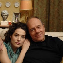 Laura Chiatti E Il Regista Carlo Verdone In Una Scena Di Io Loro E Lara 142869