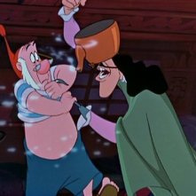 Capitan Uncino e il pirata Spugna in una divertente scena del film Le avventure di Peter Pan