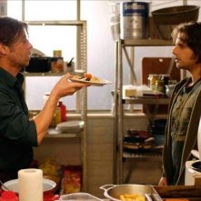 Birol Ünel e Adam Bousdoukos in una scena del film Soul Kitchen