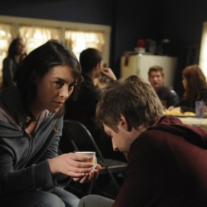 Dollhouse: Olivia Williams e Fran Kranz nell'episodio Epitaph Two: Return
