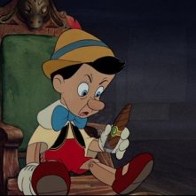 Il burattino in una scena del film d'animazione Pinocchio, della Disney
